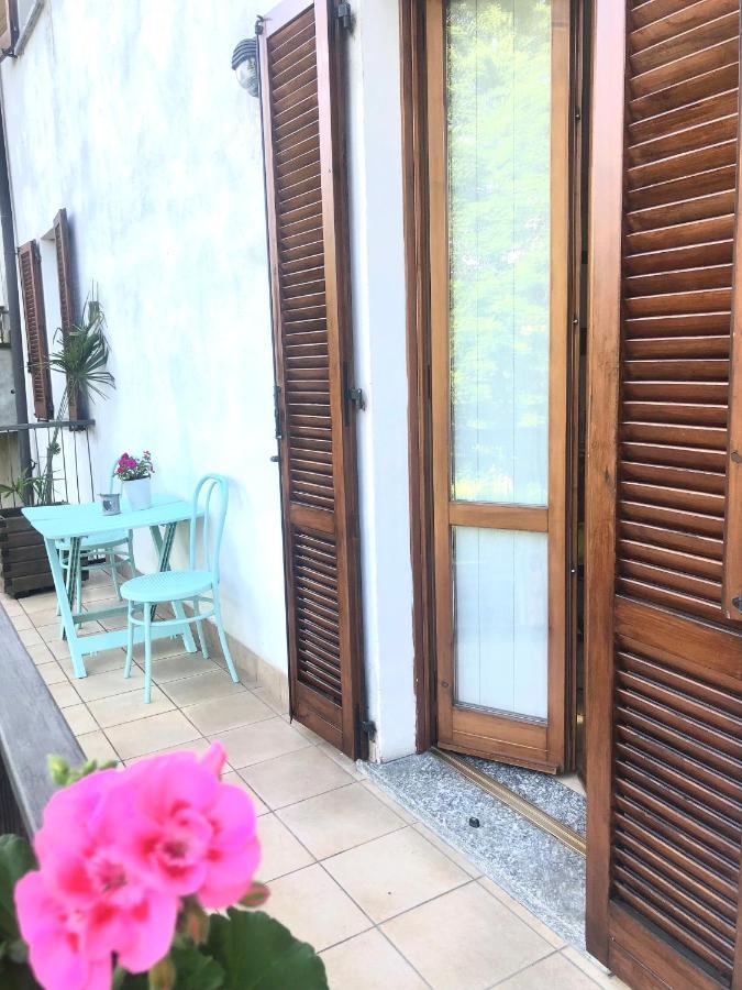 Апартаменти Casa Nonna Elide Besozzo Екстер'єр фото